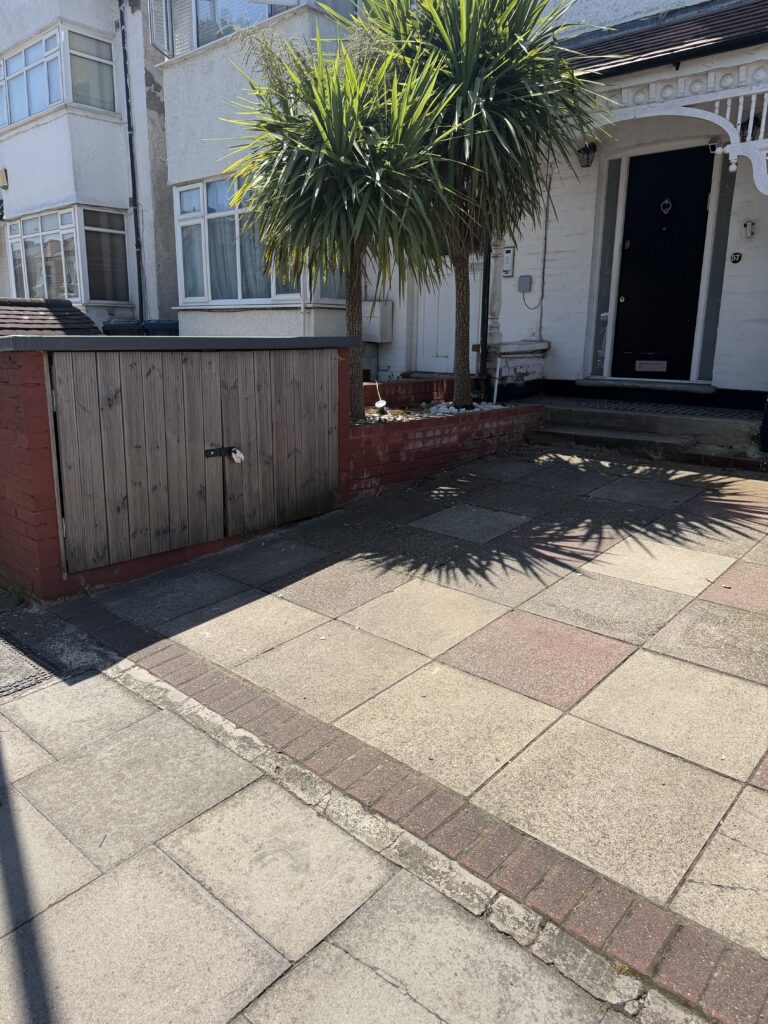 After rubbish clearance in Highgate (N6) with all waste removed and the front of the property left clean and tidy.